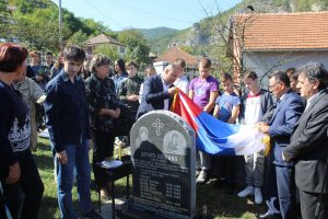 70867205_519648155463967_7522551256628330496_o