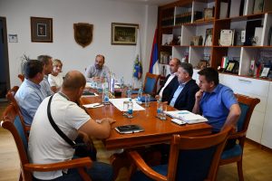 D5F9FA57-8115-47D9-8FFC-C84D3FCBD12B