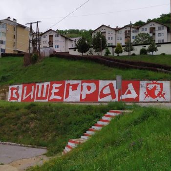 98167478_10158223657192645_7071983572092977152_n