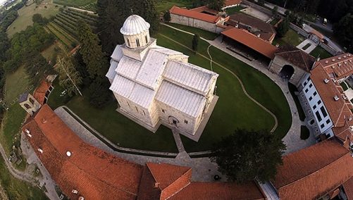 195101_manastir-visoki-decani-foto_f