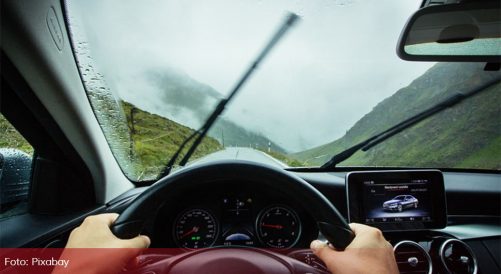 voznja automobil brisaci pixabay